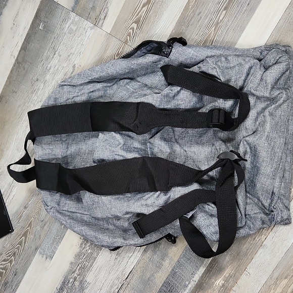 MLB New York Yankees Backpack - Picture 7 of 11